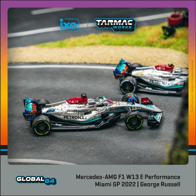 Tarmac Works 1:64TW奔驰AMG F1 W13 E Performance 2022合金车模