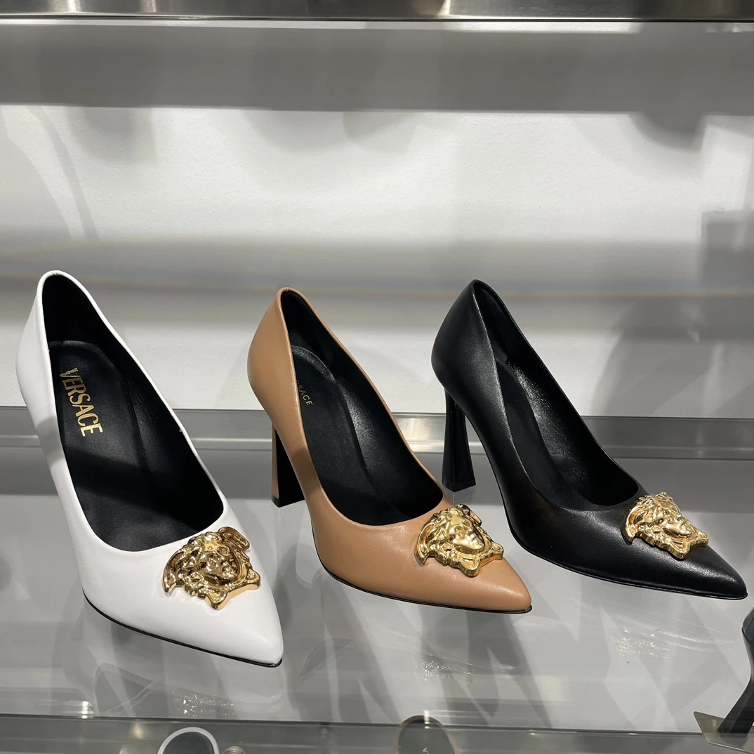 Versace/范思哲7-8厘米高跟鞋
