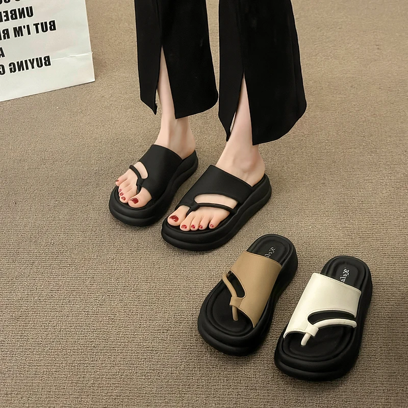 厚底套趾凉拖鞋女夏外穿2025新款百搭增高防滑时尚休闲沙滩一字拖