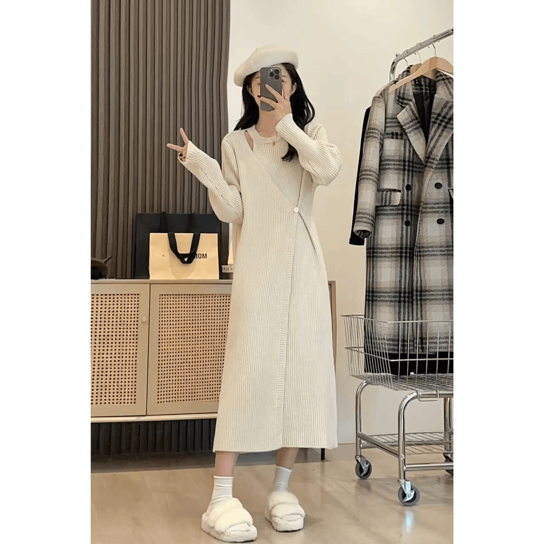 梧小桐 针织连衣裙女秋冬打底长袖小个子长裙修身长款毛衣裙法式内搭裙子