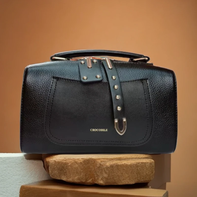 轻奢 新款包包大容量奢侈品轻奢女包单肩斜挎手提包黑色肩包时尚