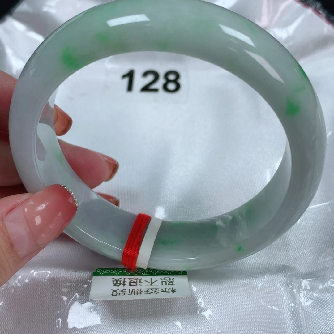 【闪购商品】翡翠手镯未镶嵌5758圈