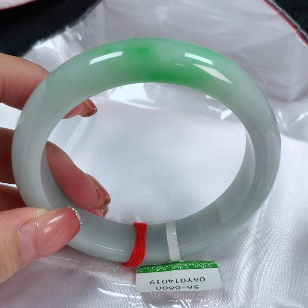 【闪购商品】翡翠手镯未镶嵌5657圈
