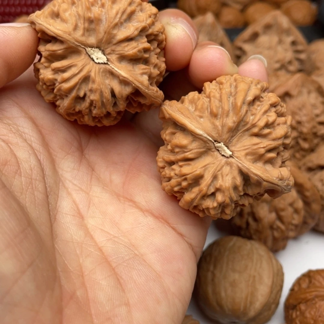 【闪购商品】桃核吊坠槐*和尚头