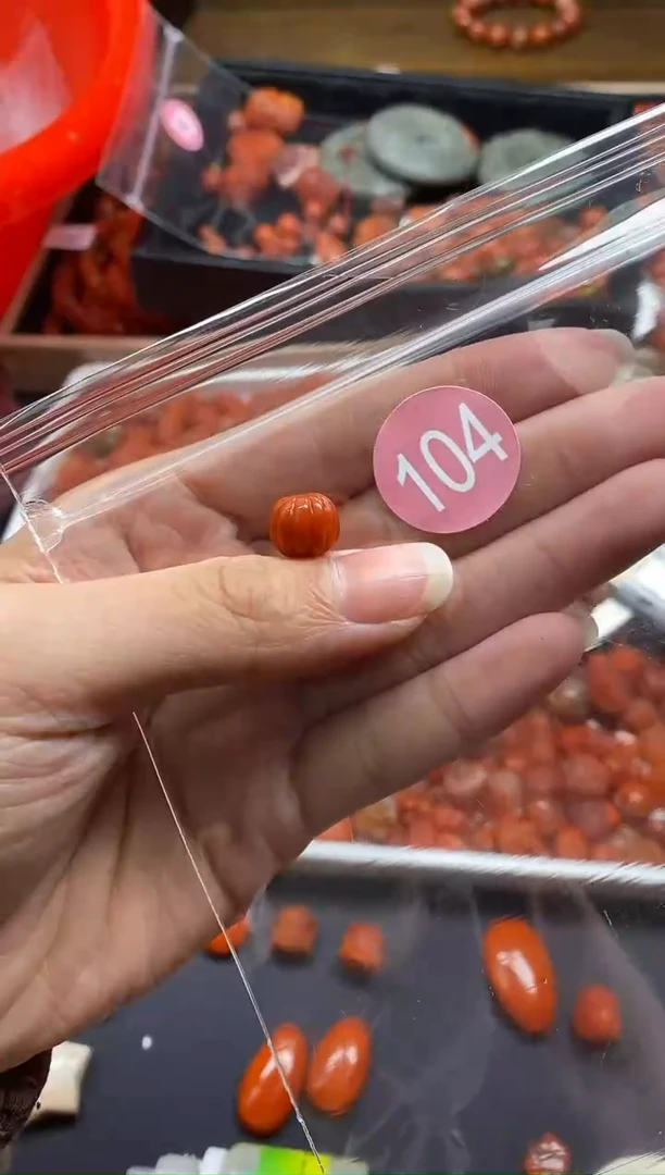 【闪购商品】南红玛瑙珠宝奇石未镶嵌104