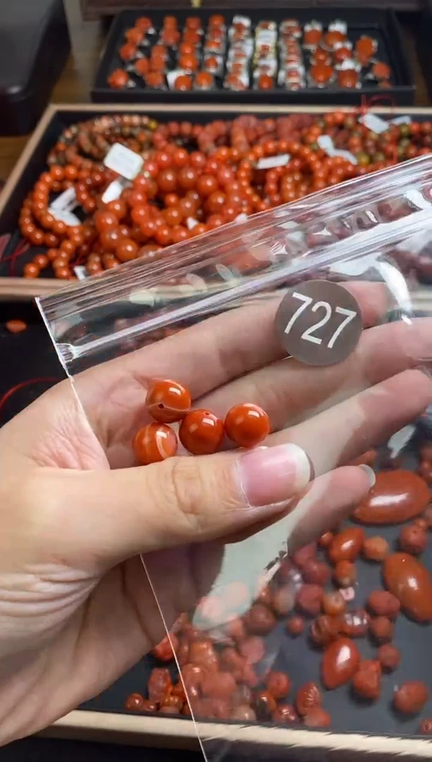 【闪购商品】南红玛瑙珠宝奇石未镶嵌727