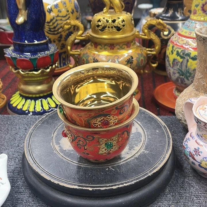 茶宠逃*者瓷器摆件瓷器摆件