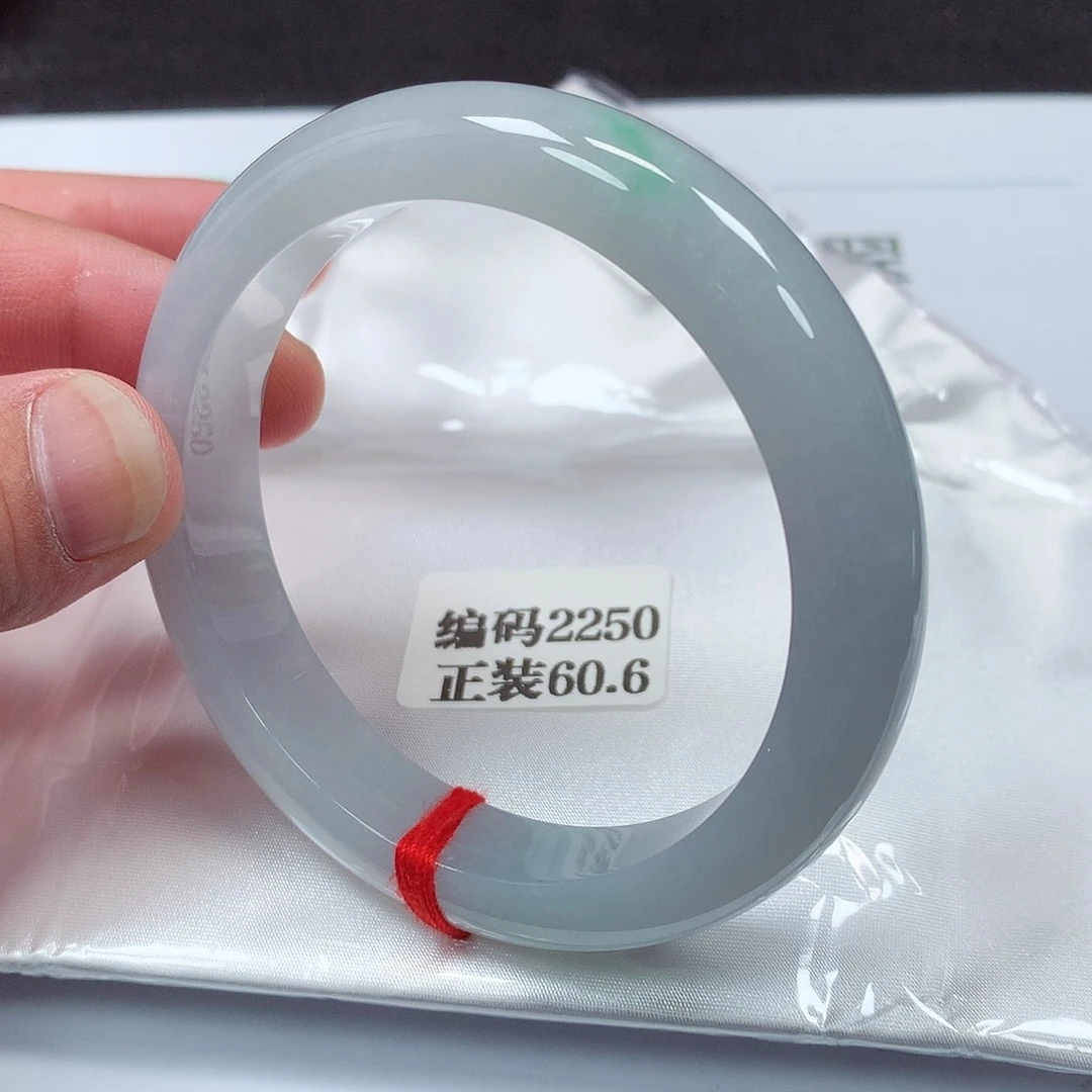 【闪购商品】翡翠手镯未镶嵌一****）2250号