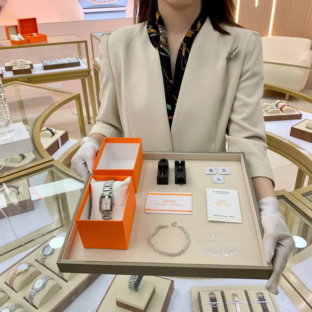 IBSO新8232手表女款爆款2024新款*专柜直发*女士高档石英防水腕表