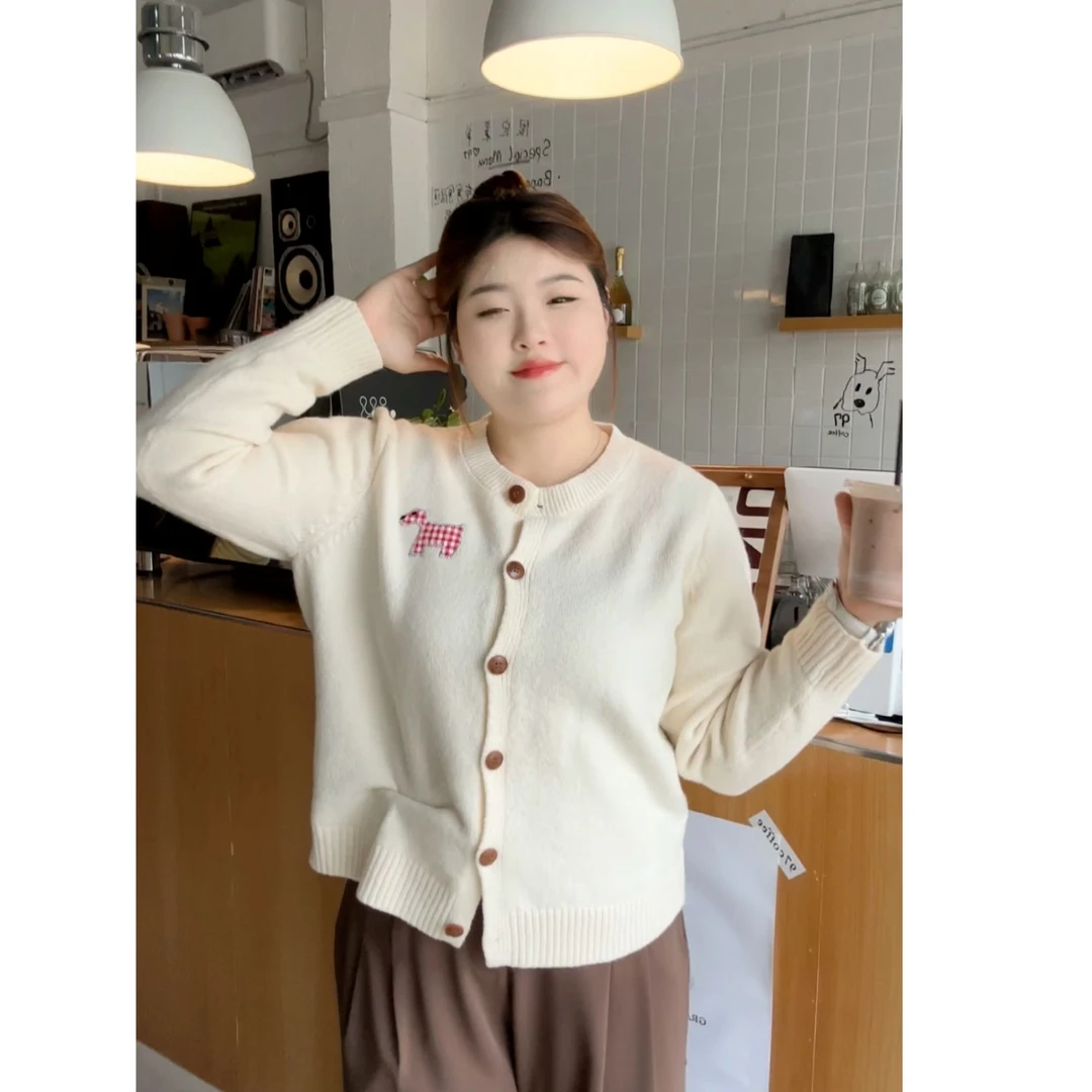 【洋开心】秋装新款胖mm大码女甜美小狗贴布显瘦圆领开衫针织外套