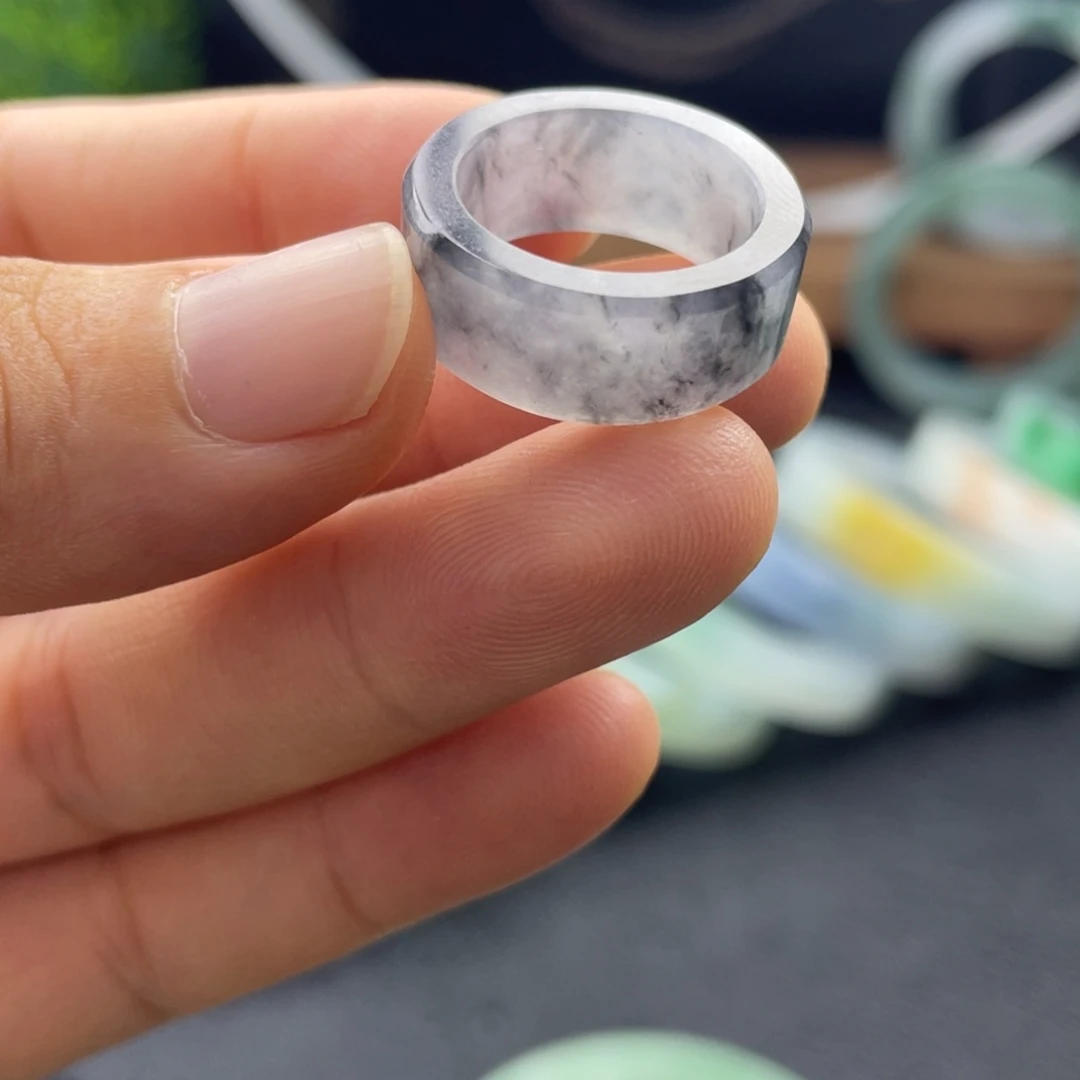 定制翡翠不退不换未镶嵌