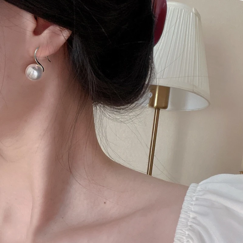 925银耳饰 高跟鞋耳钩 纯银轻奢百搭短款耳环 简约气质时尚耳坠