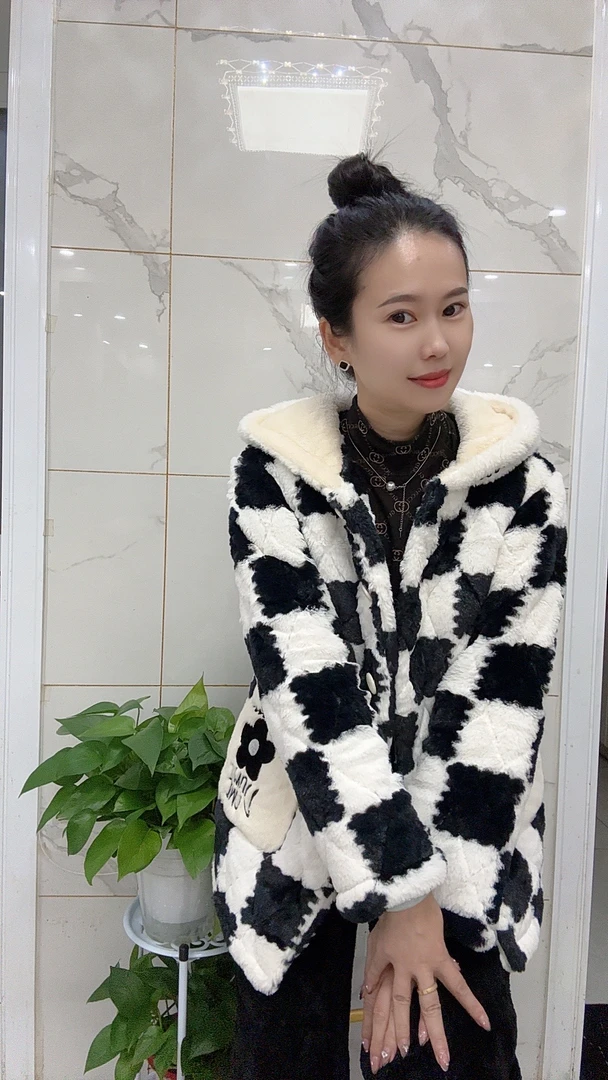 1117棋盘格连帽款三层加厚保暖套装