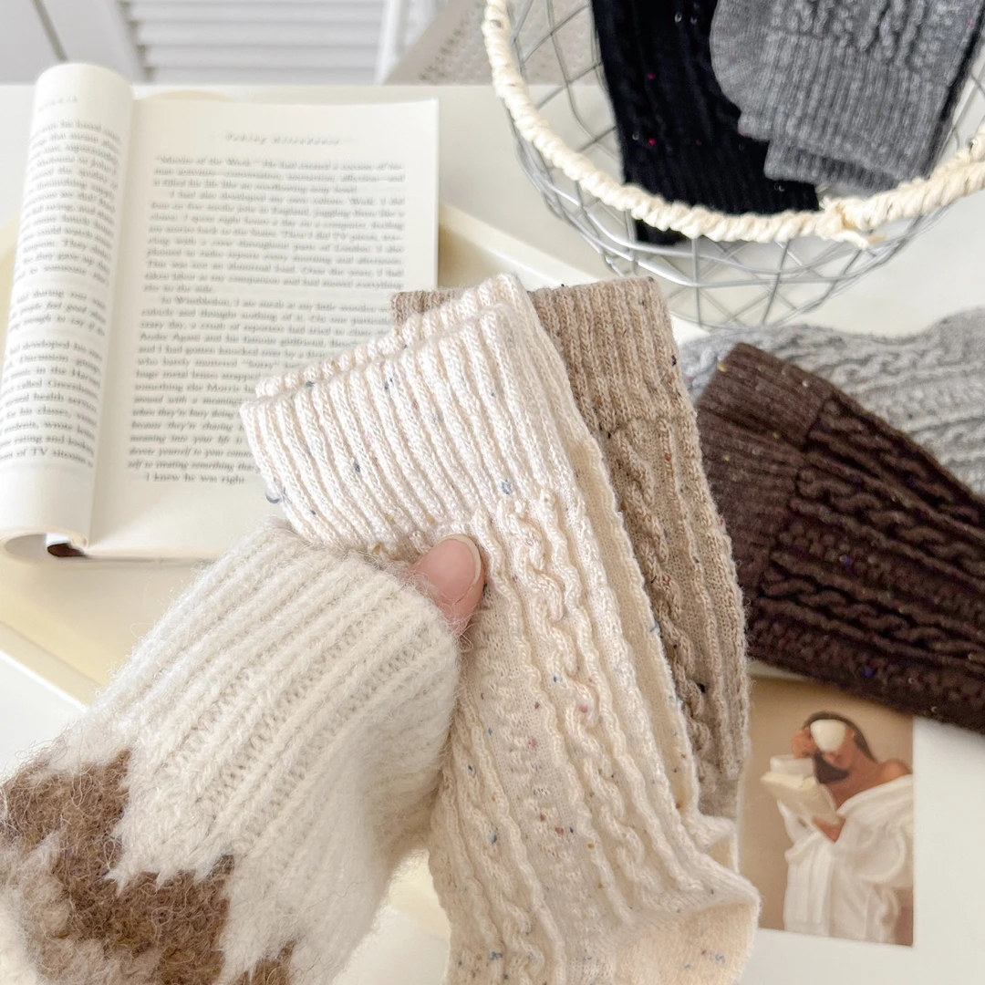 【羊毛袜】秋冬加厚美拉德麻花点子纱羊毛袜中筒袜堆堆袜保暖女袜