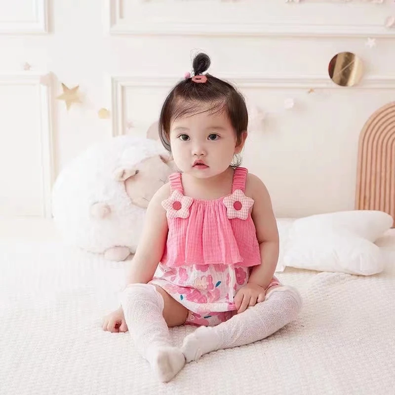 婴幼儿夏季满印小花无袖吊带女宝纯棉包屁衣
