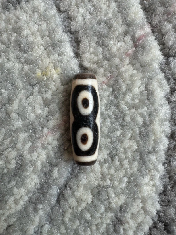 天然玛瑙 上肯超顶两眼天地