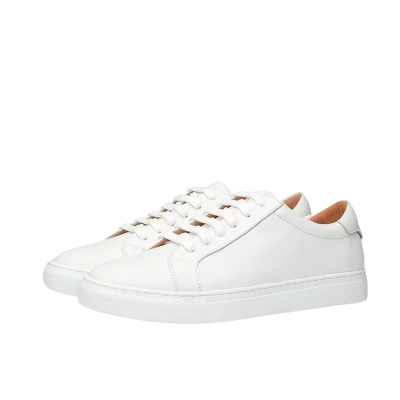 英伦时尚百搭休闲板鞋小白鞋