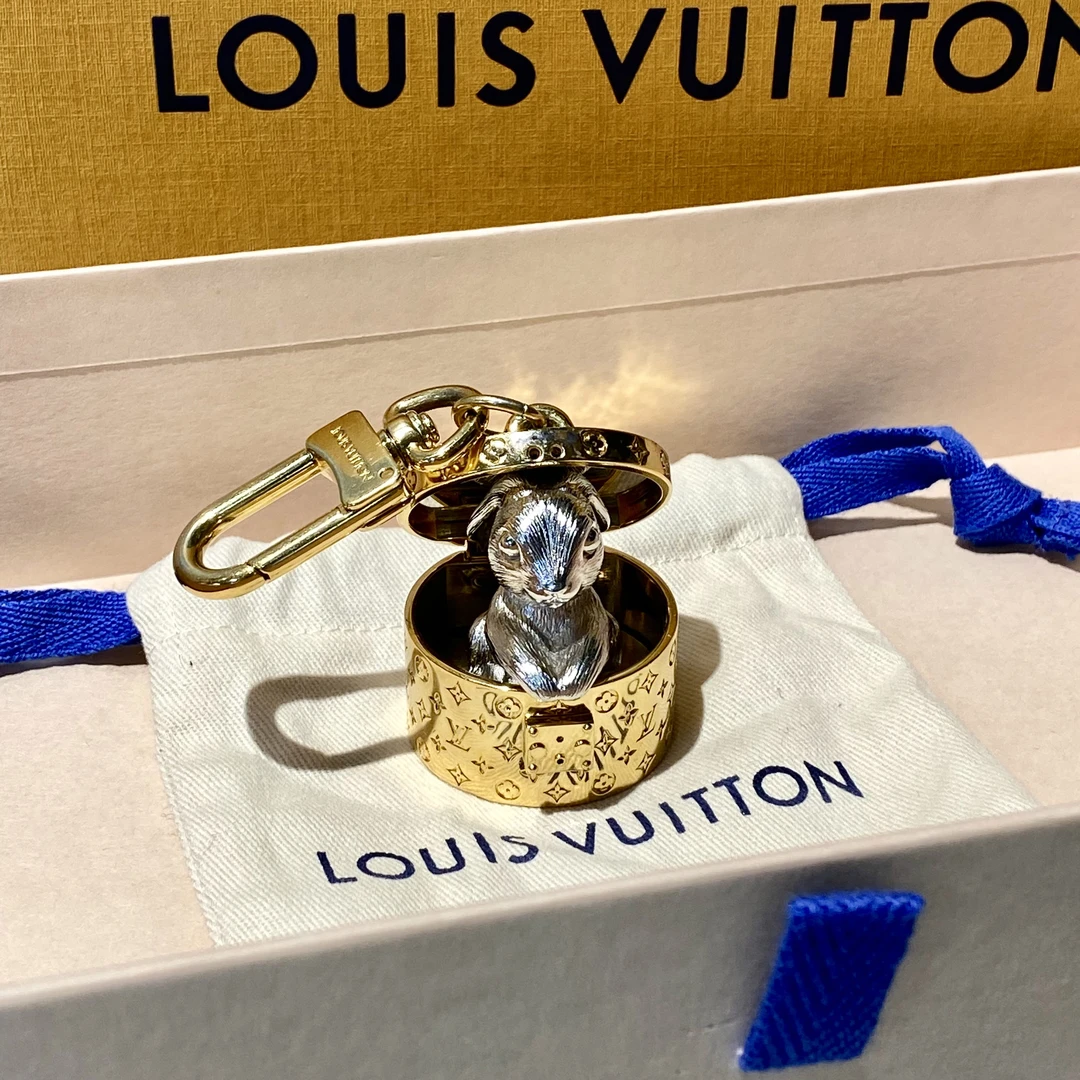 99新 LouisVuitton/路易威登 LV   限量款小兔子造型钥匙扣 饰品