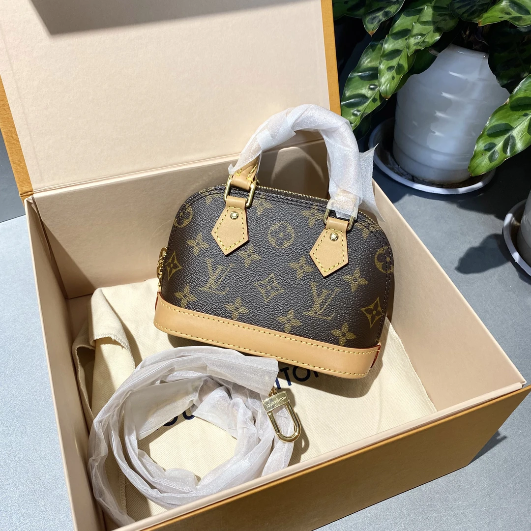 全新未使用 LouisVuitton/路易威登 LV 老花贝壳nano 单肩手提包
