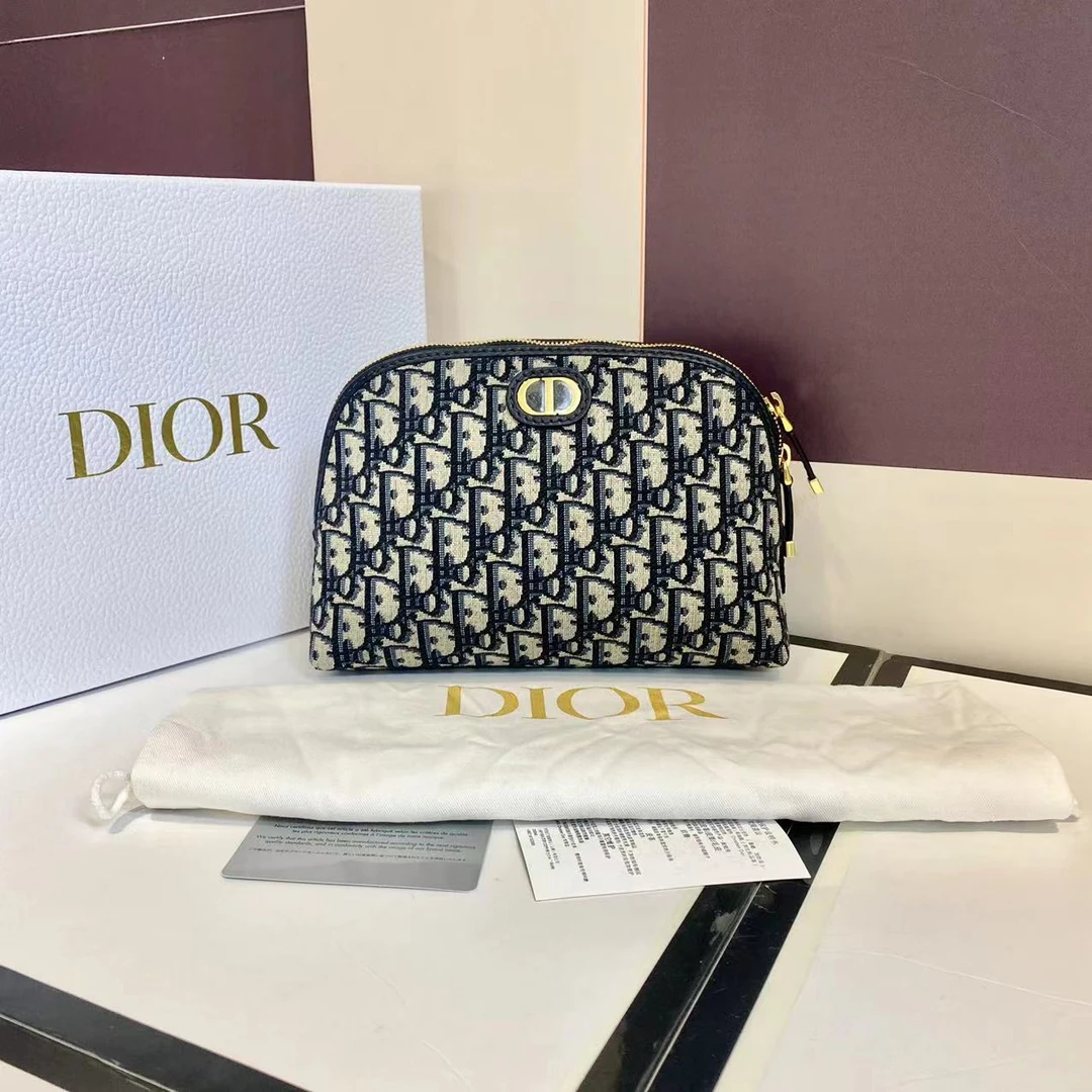 99新 Dior/迪奥 迪奥   洗漱贝壳包 手提包-1