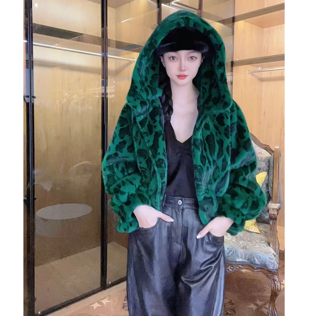 MY2403豹纹帽款毛毛外套保暖显瘦显腿长冬季网红时尚休闲绿色