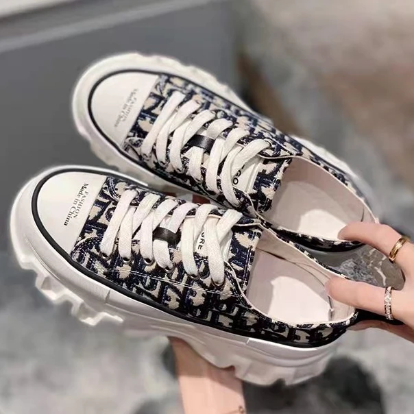 2025夏季老花刺绣拼色松糕厚底时尚百搭系带老爹鞋