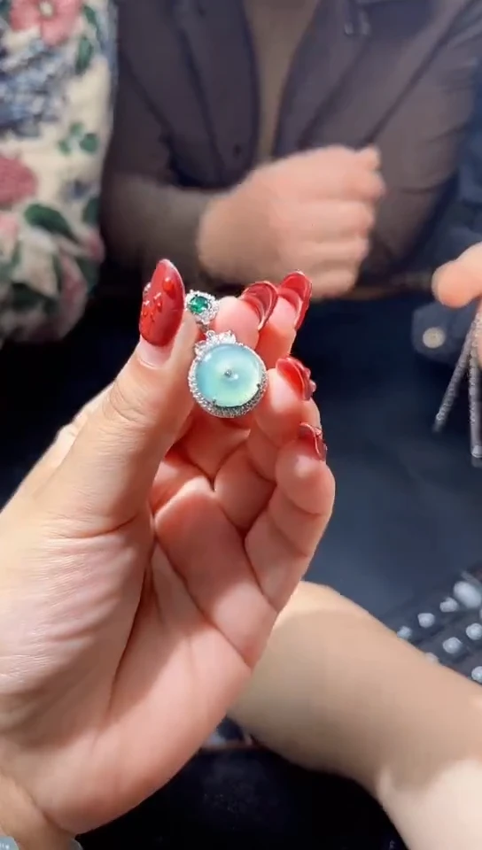 【闪购商品】定制翡翠未镶嵌天然翡翠A货（拍一发一多样性发货)