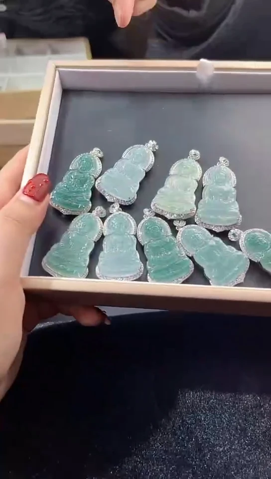 【闪购商品】定制翡翠未镶嵌天然翡翠A货（拍一发一多样性发货）