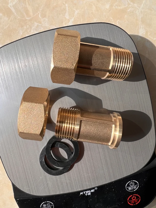 黄铜活接转换接头1寸内丝转6分外丝格兰富威乐曼瑞德水泵水表配件