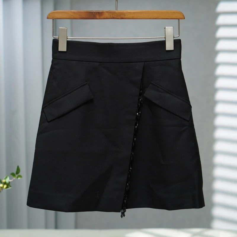 LI系列   Z1219   女装时尚撤柜休闲半身裙黑色68215101