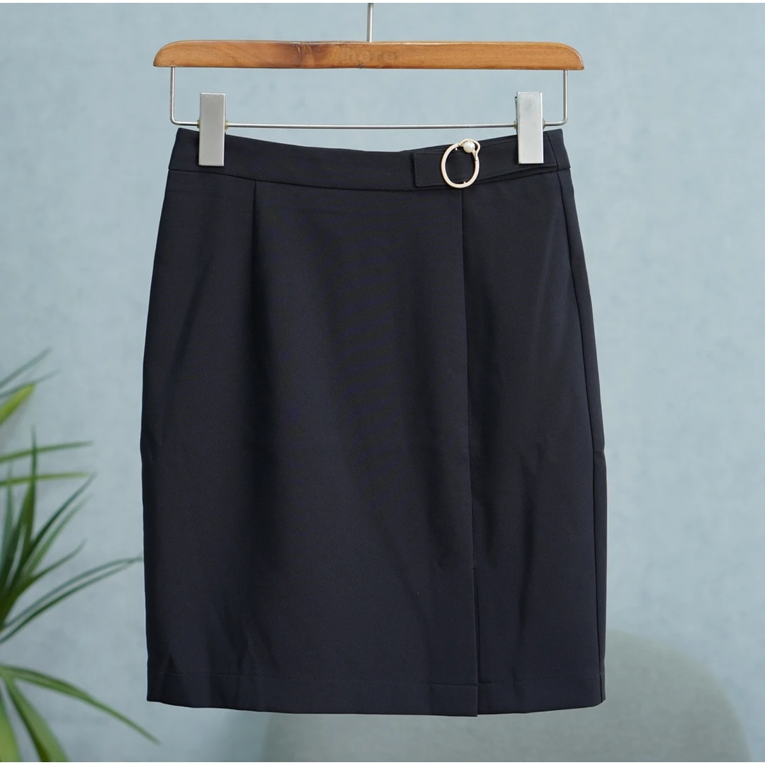 同伊系列   WZ891   女装简约时尚半身裙黑色B91108