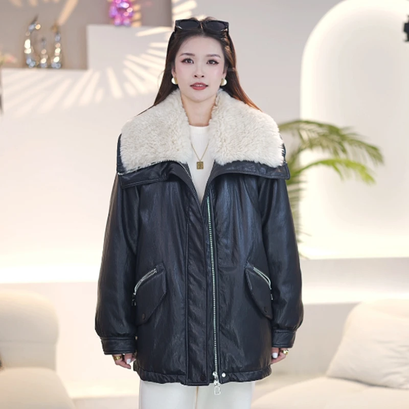 VIVI私服 红人上新 时尚秋冬保暖宽松百搭皮衣羽绒服1121