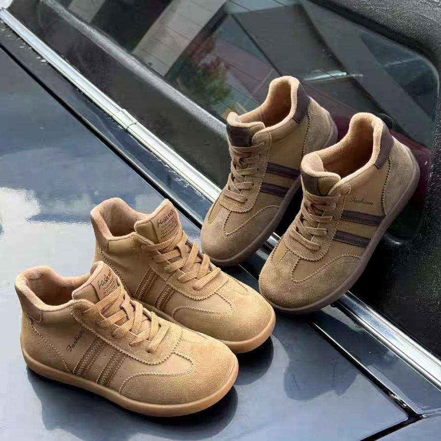 8867加绒德训鞋女2024秋新款韩版真皮平底阿甘鞋