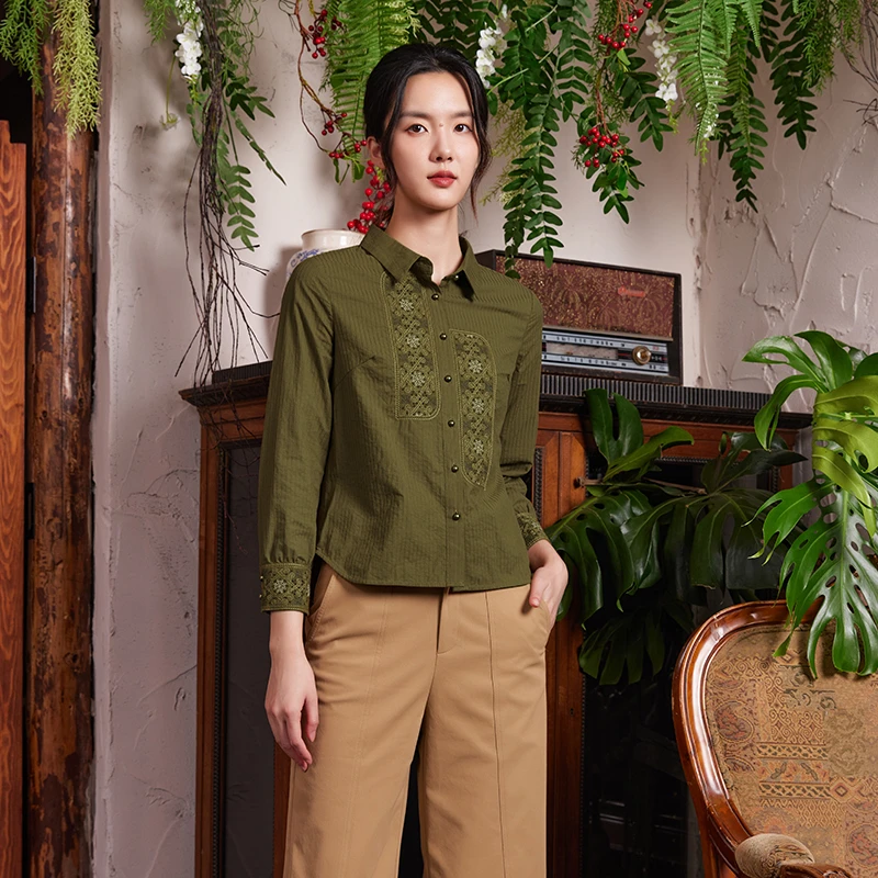 LQCXD29布符秋新款长袖衬衫翻领条纹绣花女士职场魅力日常