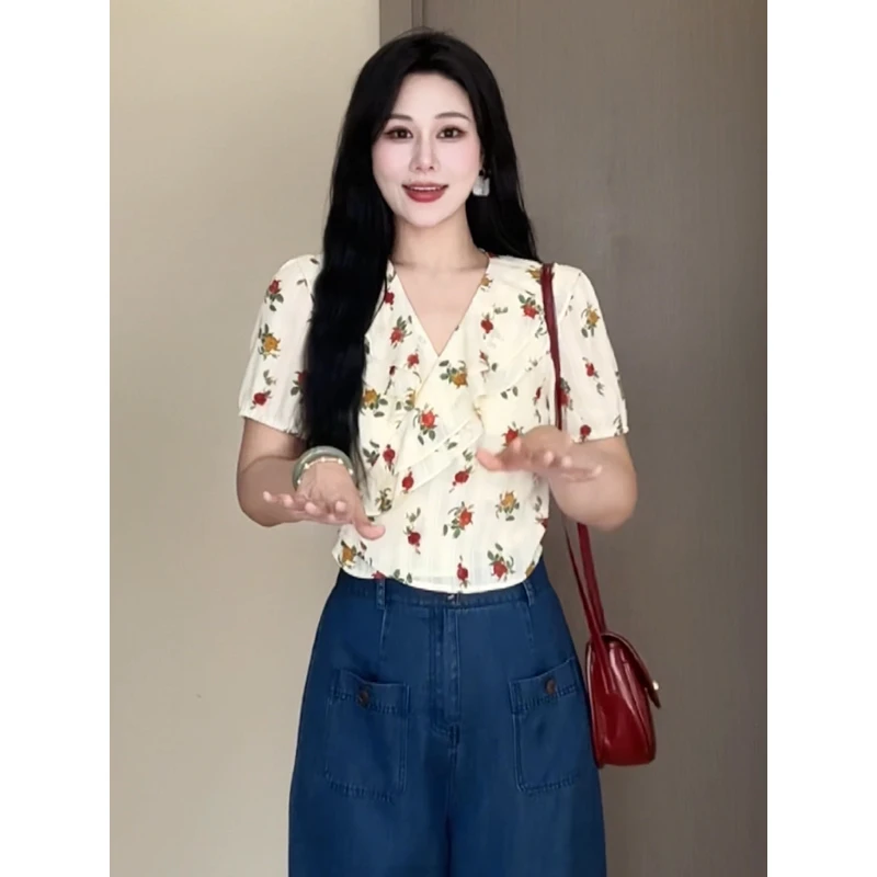 DM20782蛋妹大码女胖mm2024新款夏季V字领口显瘦遮肚上衣