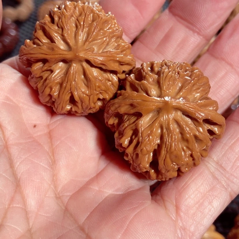 【闪购商品】文玩核桃把件挽*、