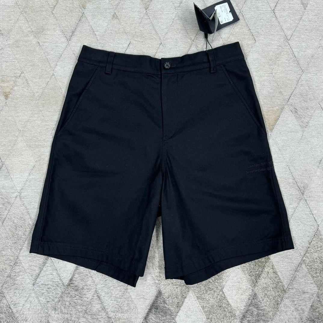 全新未使用 BURBERRY/博柏利 128891 男款工装短裤 下摆标语刺绣