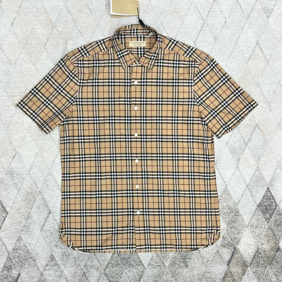 全新未使用 BURBERRY/博柏利 127919 男款格纹短袖衬衫永恒经典款