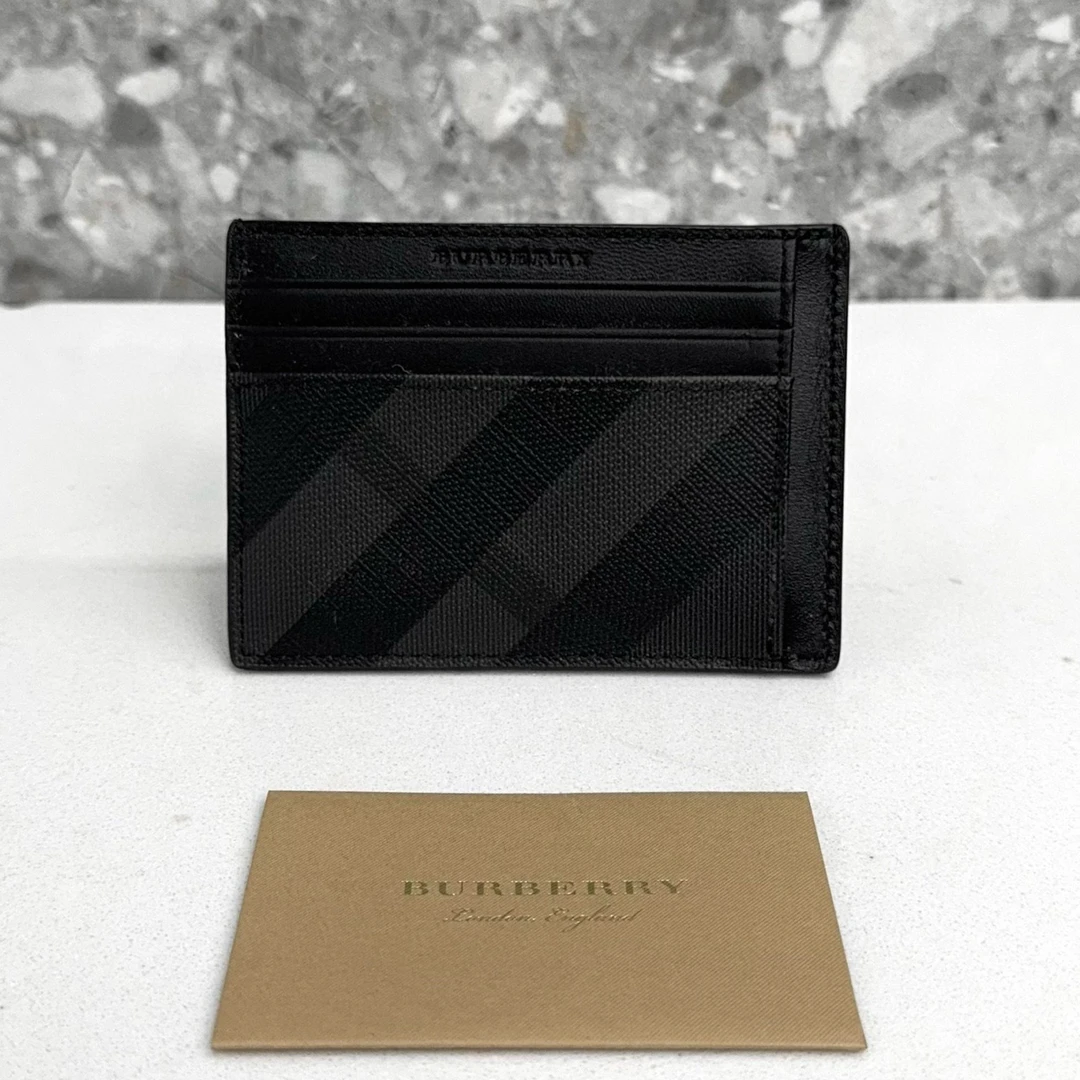全新未使用 BURBERRY/博柏利 130506 格纹卡包