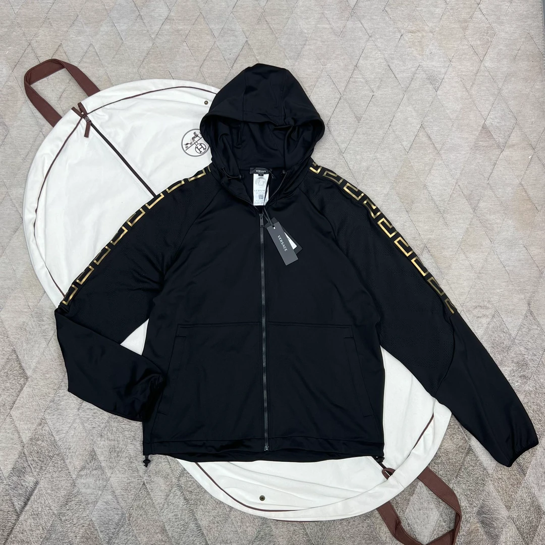 全新未使用 Versace/范思哲 127377 金边巴洛克连帽夹克外套