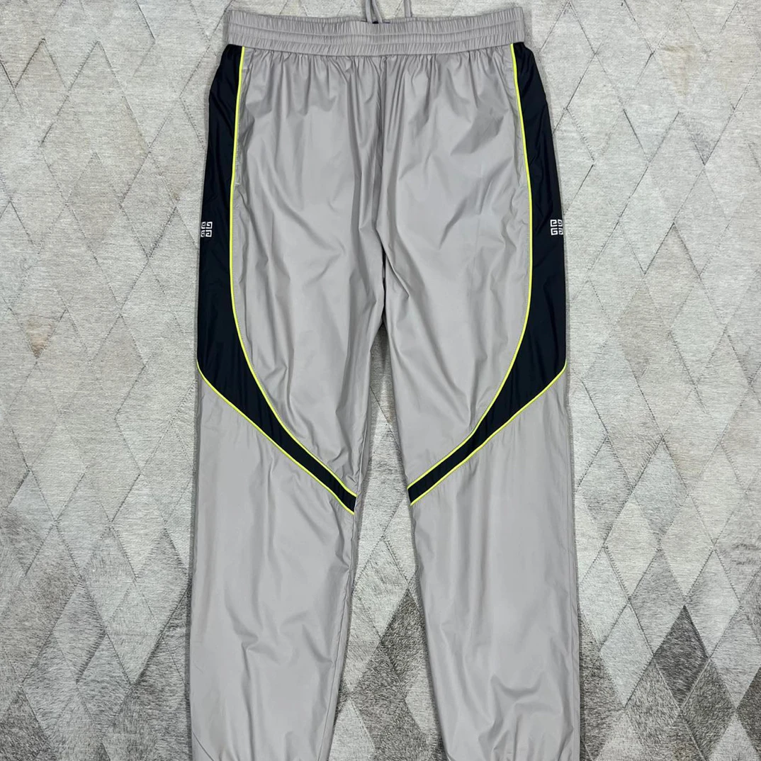 全新未使用 Givenchy/纪梵希 129905 男款尼龙慢跑卫裤logo刺绣