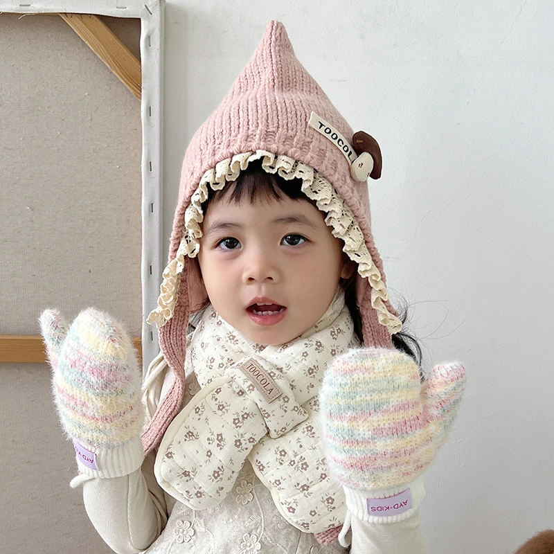 冬婴儿女宝宝护耳毛线帽婴幼儿加厚保暖针织帽子围巾手套女孩冬季