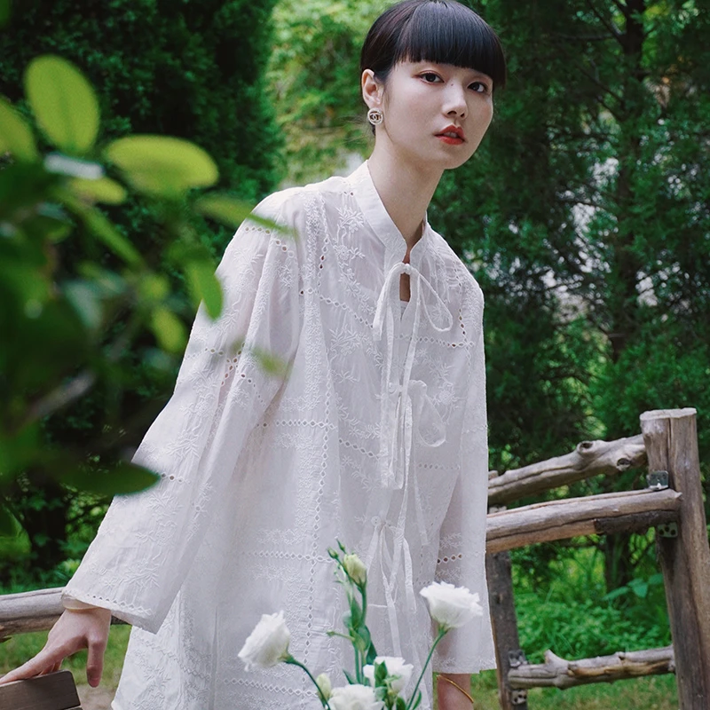 新中式衬衫女2023轻国风复古蕾丝衫刺绣小众气质上衣