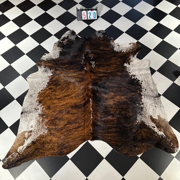 【本尼家】Q520 230*220巴西进口整张牛皮地毯轻奢