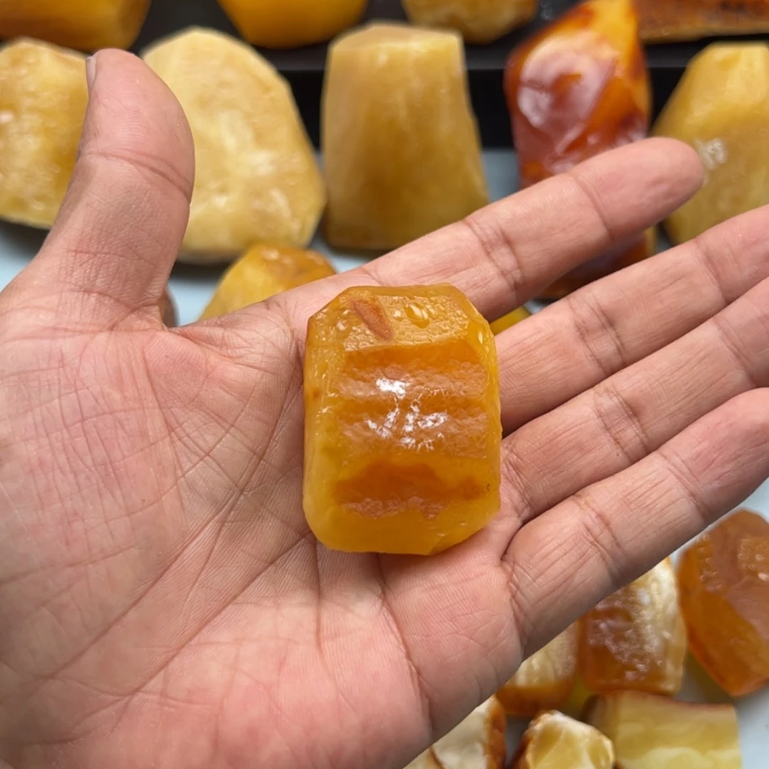 【闪购商品】定制琥珀未镶嵌天**3