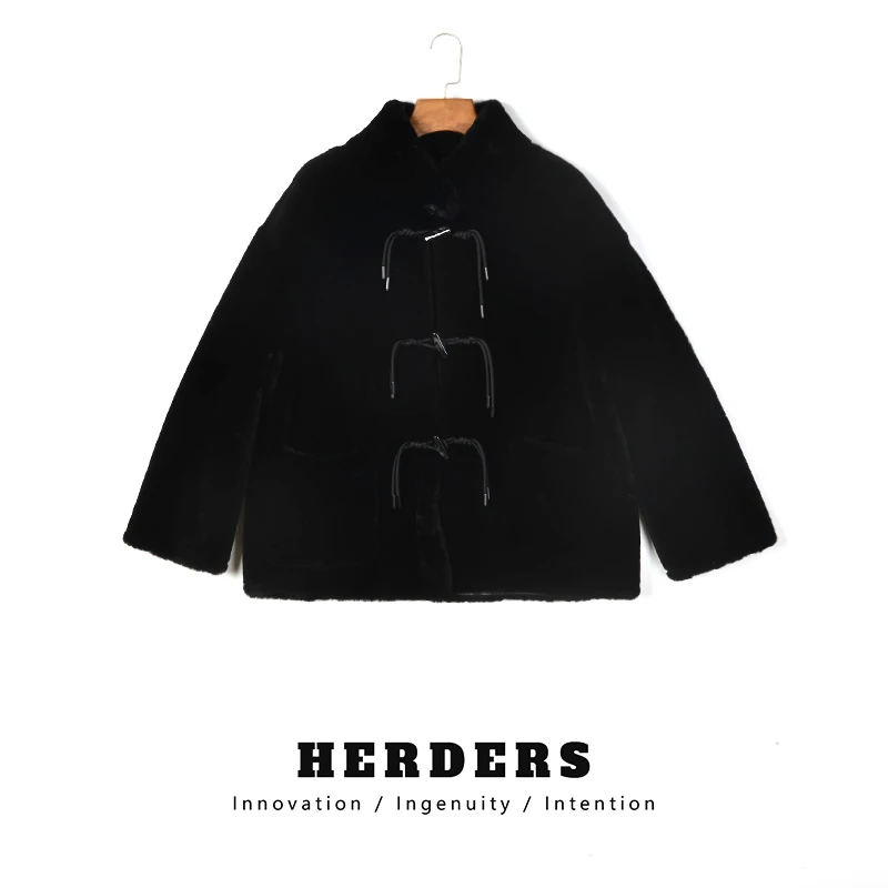 HERDERS 黑色原生态皮毛一体皮草时尚外套l 32510