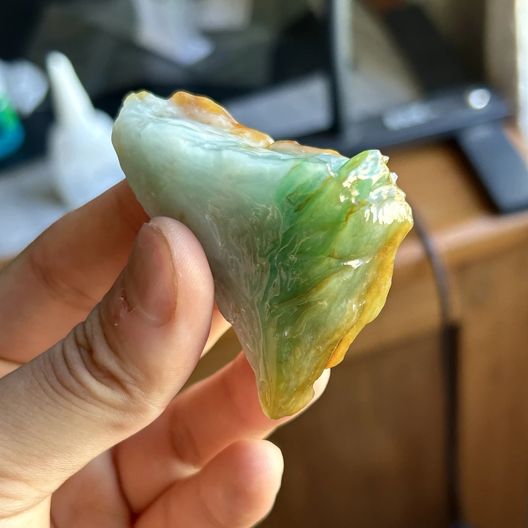 天然三彩特色料翡翠大件厚桩立体挂件牌58-50-20m
