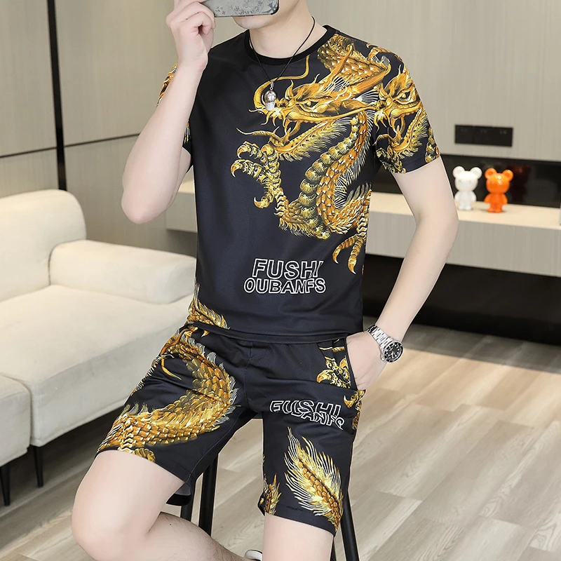 夏季新款男士休闲运动套装时尚潮流帅气个性薄款短袖短裤一套搭配