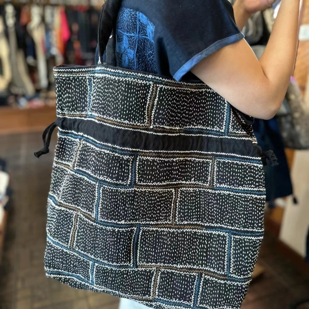 单肩气质轻奢编织时尚牛仔毛线帽TAYA 手工刺子绣几何拼接腋下包