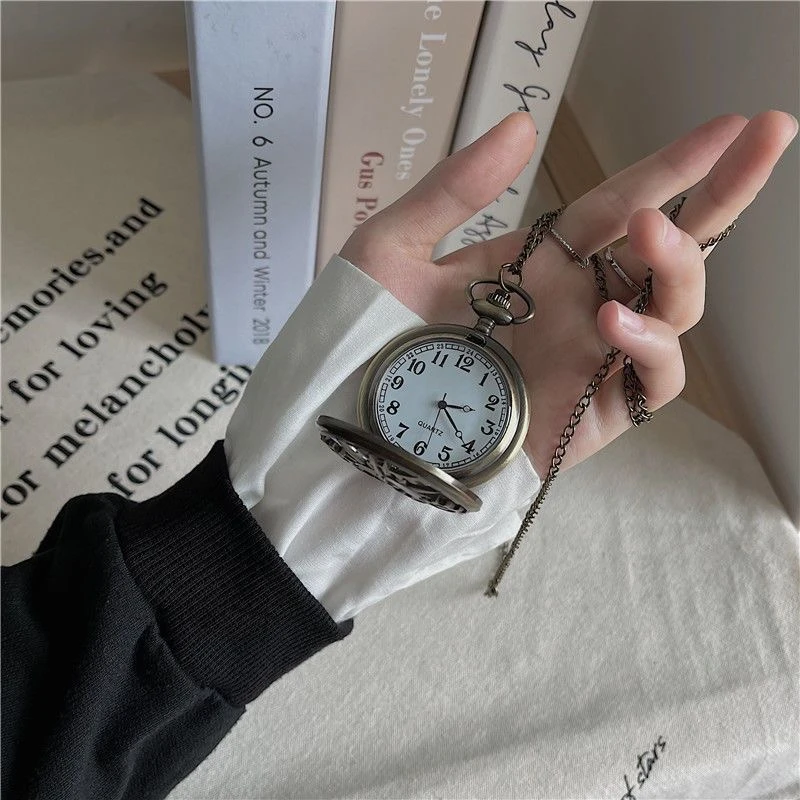 海贼王复古翻盖式怀表男生数字纪念项链表石英表潮流炫酷街头挂饰